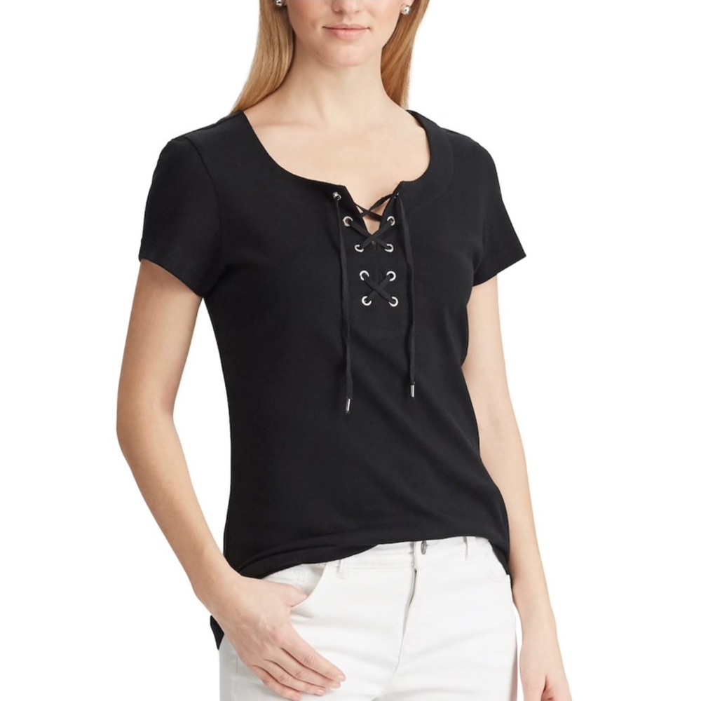 💗 Women’s short sleeve lace up top